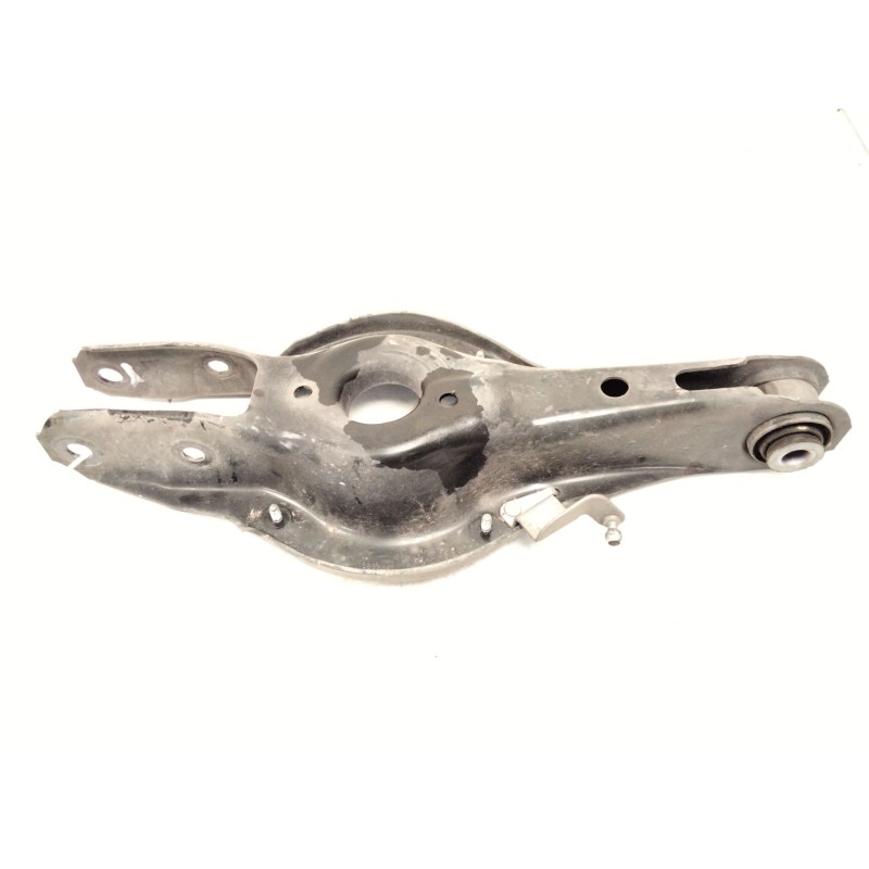 Recambio de brazo suspension inferior trasero derecho para bmw 3 touring (f31) 318 d referencia OEM IAM 6867541  