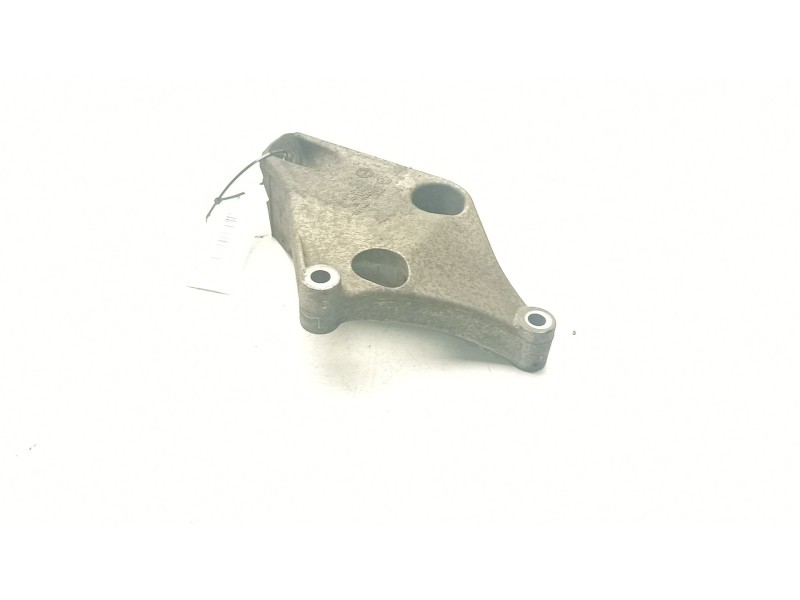 Recambio de soporte motor izquierdo superior para bmw 3 (f30, f80) 318 d referencia OEM IAM 22116788611-02  