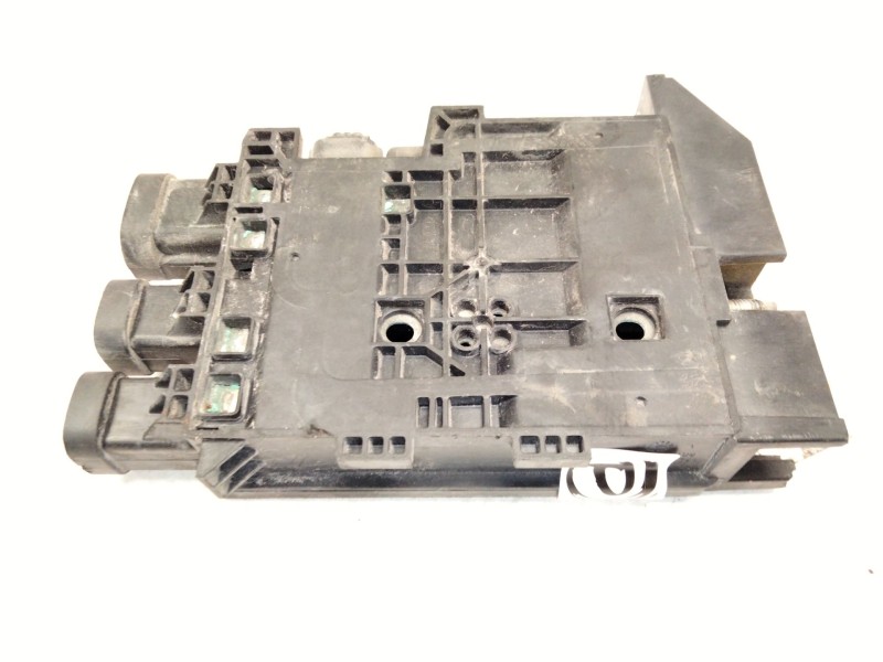 Recambio de caja fusibles para opel vivaro b autobús (x82) 1.6 cdti (06) referencia OEM IAM 243501820R  
