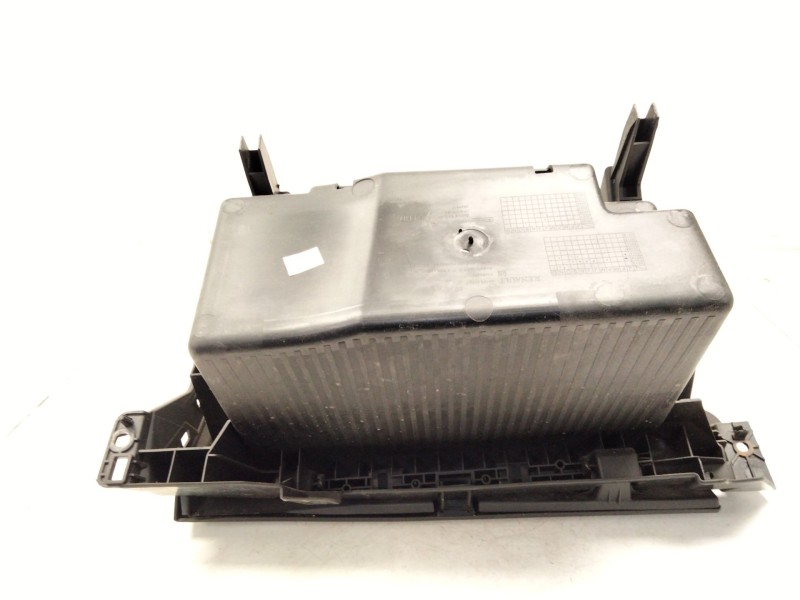 Recambio de guantera para opel vivaro b autobús (x82) 1.6 cdti (06) referencia OEM IAM 681084386R 93454260 