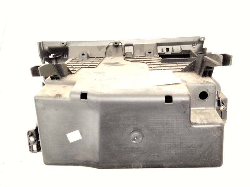 Recambio de guantera para opel vivaro b autobús (x82) 1.6 cdti (06) referencia OEM IAM 681084386R 93454260 