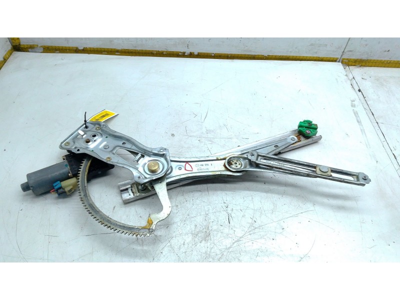 Recambio de elevalunas delantero derecho para mercedes-benz clase m (w163) ml 270 cdi (163.113) referencia OEM IAM   