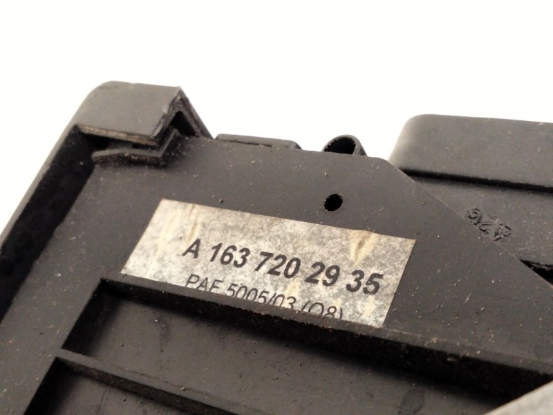 Recambio de cerradura puerta delantera izquierda para mercedes-benz clase m (w163) ml 270 cdi (163.113) referencia OEM IAM A1637