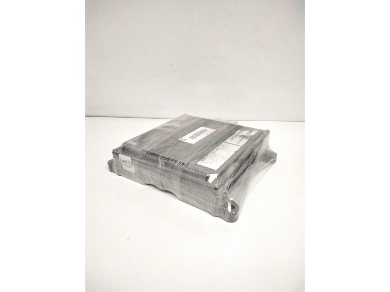 Recambio de centralita motor uce para iveco stralis 430 referencia OEM IAM 0281001527 000249998 504078154