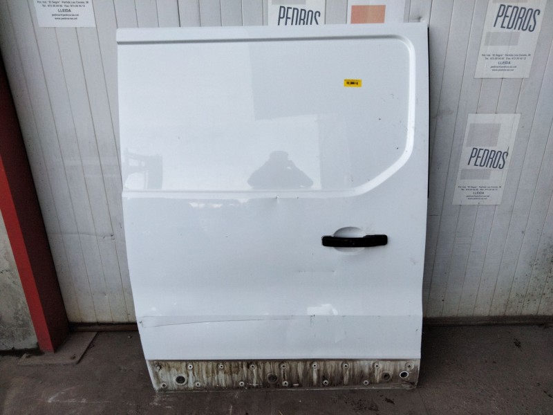 Recambio de puerta lateral corredera derecha para opel vivaro b autobús (x82) 1.6 cdti (06) referencia OEM IAM   
