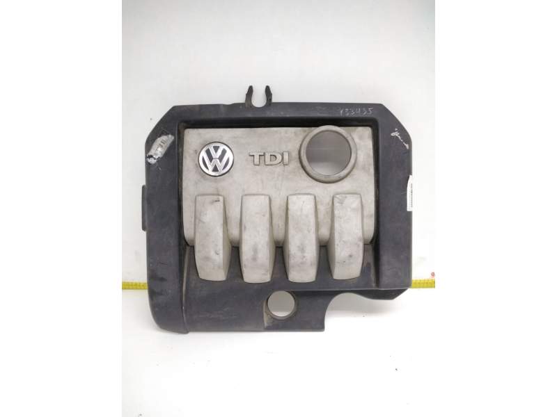 Recambio de tapa motor para volkswagen golf iv berlina (1j1) referencia OEM IAM 03G103925  