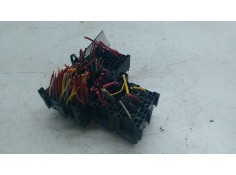 Recambio de caja fusibles para opel vivaro b autobús (x82) 1.6 cdti (06) referencia OEM IAM PDBX82   2