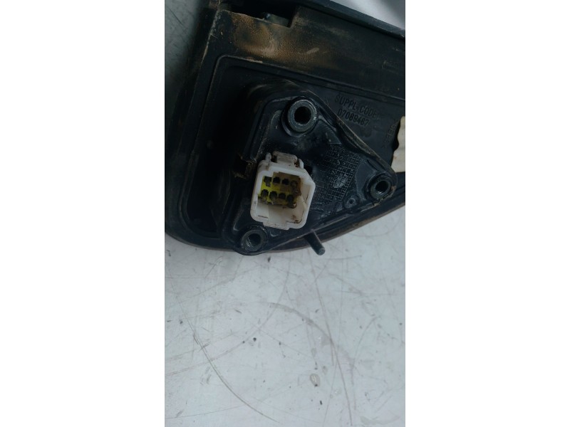 Recambio de retrovisor izquierdo para opel frontera b (u99) 2.2 dti (6b_zc, 6b_vf, 6b_66, 6b_76) referencia OEM IAM   