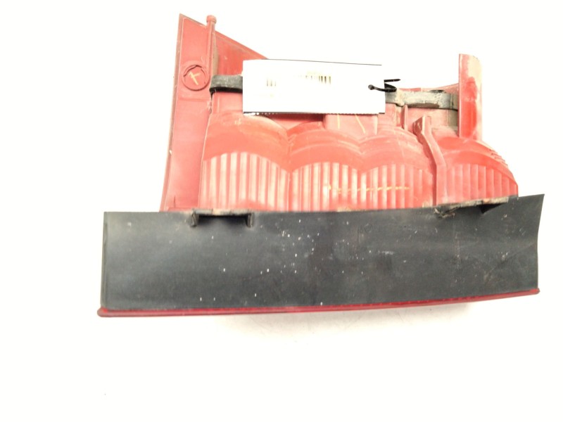 Recambio de piloto trasero derecho para mercedes-benz clase m (w163) ml 270 cdi (163.113) referencia OEM IAM A1638202064  