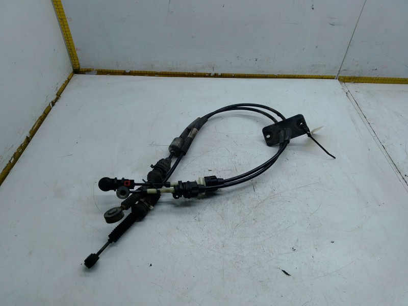 Recambio de sirgas del cambio para opel vivaro b autobús (x82) 1.6 cdti (06) referencia OEM IAM   