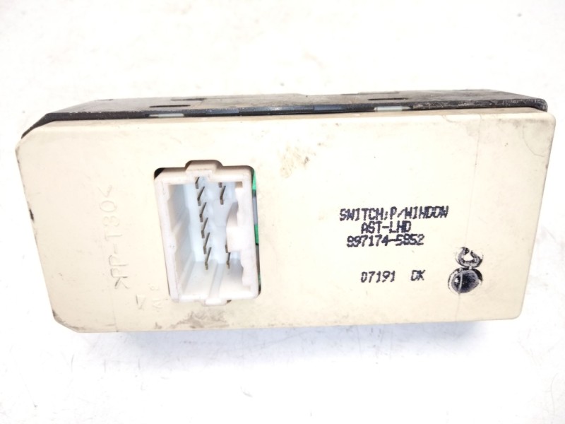 Recambio de mando elevalunas delantero derecho para opel frontera b (u99) 2.2 dti (6b_zc, 6b_vf, 6b_66, 6b_76) referencia OEM IA