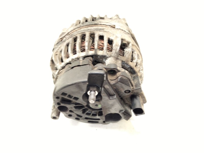 Recambio de alternador para volkswagen passat b5.5 (3b3) 1.9 tdi referencia OEM IAM 028903031  