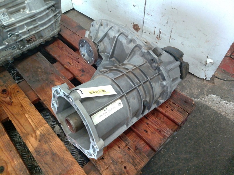 Recambio de caja transfer para audi q7 (4lb) 3.0 tdi quattro referencia OEM IAM 0AQ341010J  