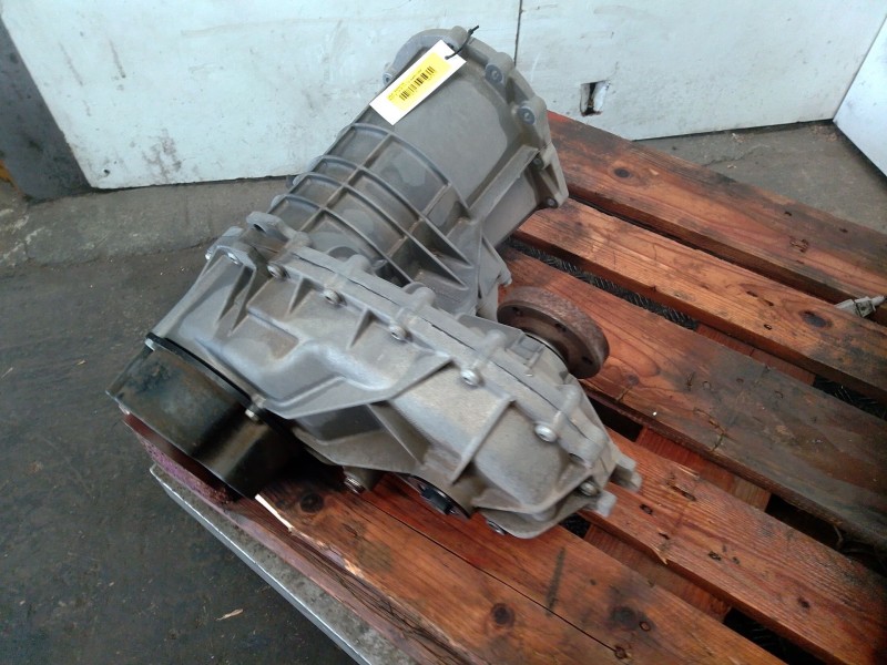 Recambio de caja transfer para audi q7 (4lb) 3.0 tdi quattro referencia OEM IAM 0AQ341010J  