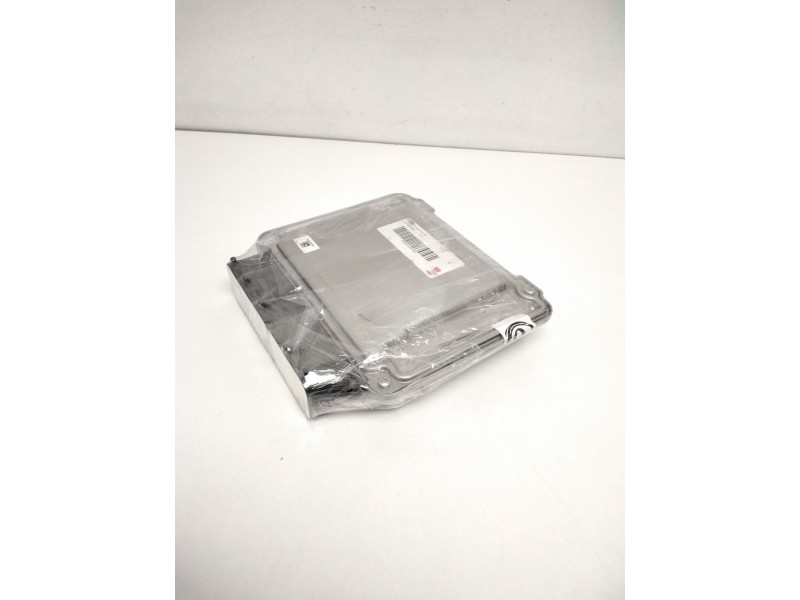 Recambio de centralita motor uce para audi q2 (gab) referencia OEM IAM 04C907309BP 0261S21435 1039T33503