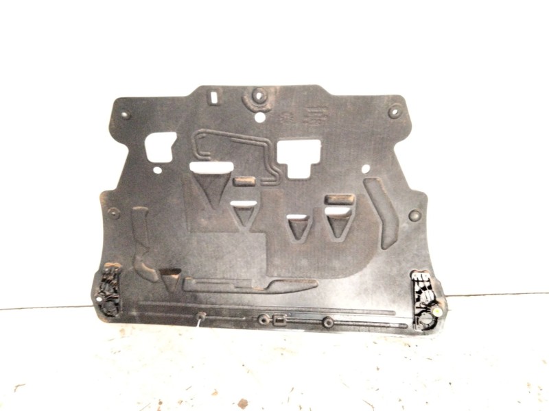 Recambio de cubrecarter para volvo xc60 ii (246) b4 mild-hybrid referencia OEM IAM   