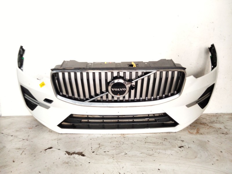 Recambio de paragolpes delantero para volvo xc60 ii (246) b4 mild-hybrid referencia OEM IAM   