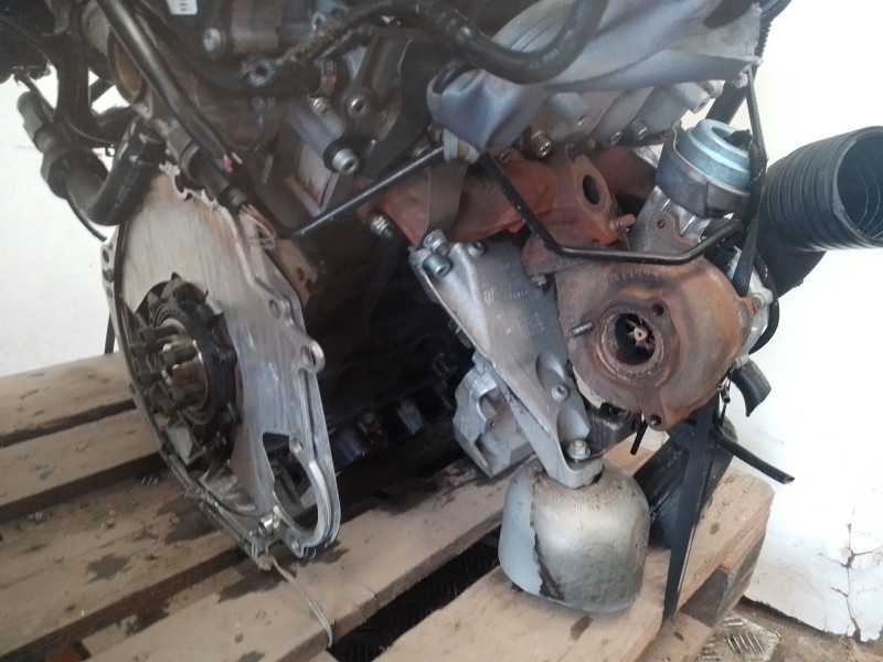 Recambio de motor completo para volkswagen passat b5.5 (3b3) 1.9 tdi referencia OEM IAM AVF  