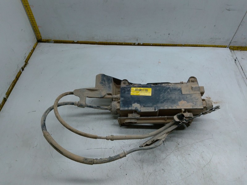 Recambio de freno de mano electrico para renault scénic ii (jm0/1_) 1.9 dci (jm0g, jm12, jm1g, jm2c) referencia OEM IAM 82005226