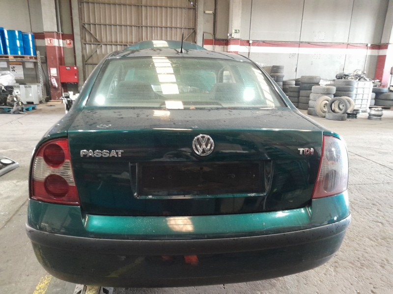 volkswagen passat b5 (3b2) del año 2001