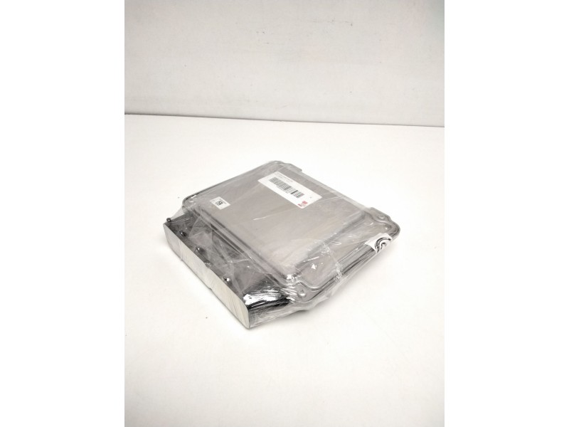 Recambio de centralita motor uce para seat arona referencia OEM IAM 04C907309BP 0261S21435 1039T33503