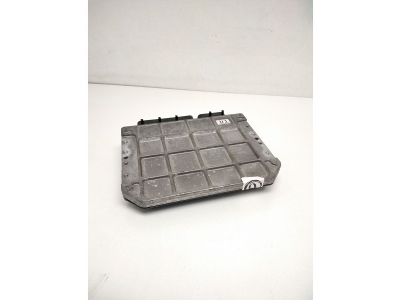 Recambio de centralita motor uce para toyota prius (nhw20) executive referencia OEM IAM 8966147280 2753007394 
