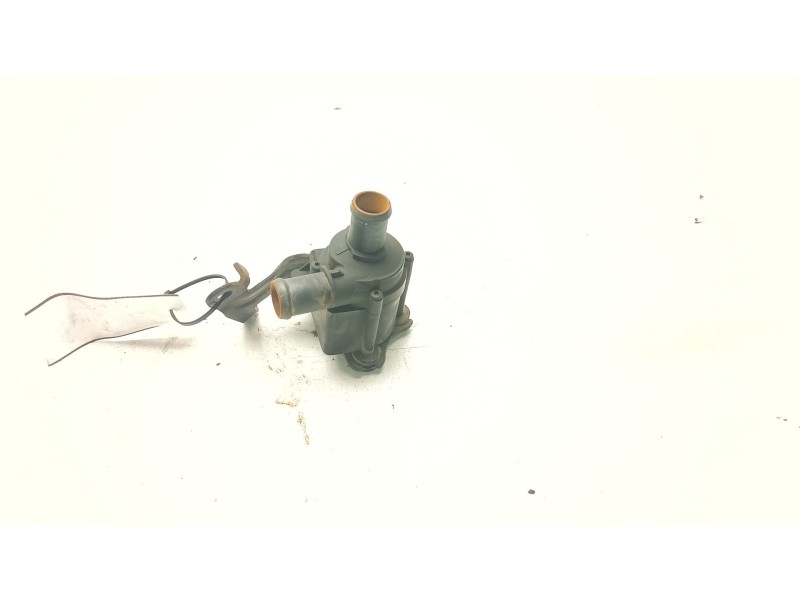 Recambio de bomba agua electrica para audi q3 (8ub, 8ug) 2.0 tfsi quattro referencia OEM IAM 5Q0121591AB  