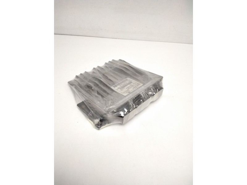 Recambio de centralita motor uce para renault clio ii fase ii (b/cb0) community referencia OEM IAM 8200331477 8200469333 R0410B0
