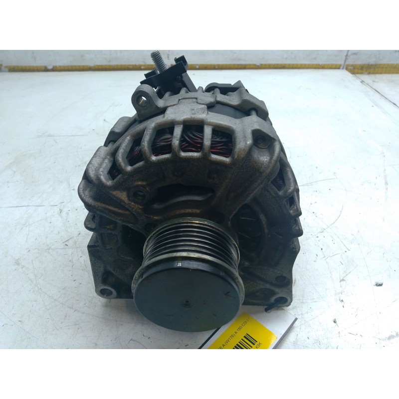 Recambio de alternador para mercedes-benz clase a (w176) a 180 cdi / d (176.012) referencia OEM IAM A0009063822  