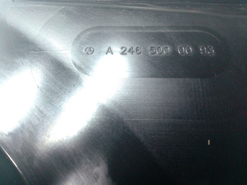 Recambio de electroventilador para mercedes-benz clase a (w176) a 180 cdi / d (176.012) referencia OEM IAM A2465000093  