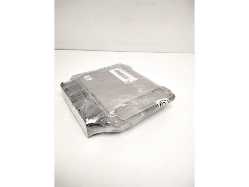 Recambio de centralita motor uce para seat arona referencia OEM IAM 04C907309BP 0261S21435 1039T33503