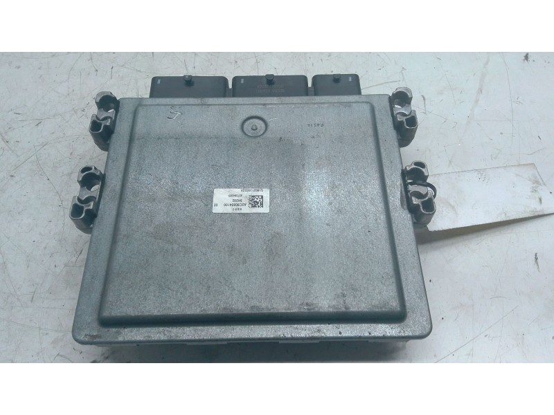 Recambio de centralita motor uce para mercedes-benz clase a (w176) a 180 cdi / d (176.012) referencia OEM IAM   