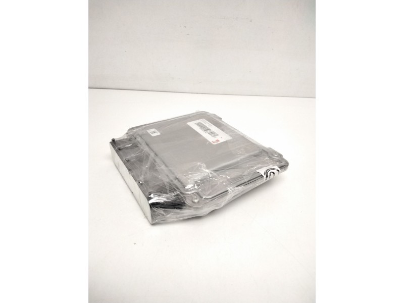 Recambio de centralita motor uce para audi q2 (gab) referencia OEM IAM 04C907309BP 0261S21435 1039T33503