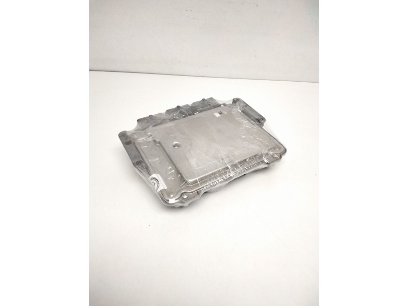 Recambio de centralita motor uce para peugeot 206+ básico referencia OEM IAM 9677031380 0281017937 EDC17C10