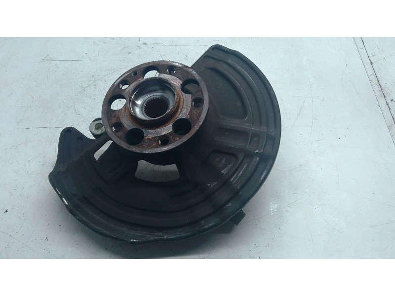 Recambio de mangueta delantera izquierda para mercedes-benz clase a (w176) a 180 cdi / d (176.012) referencia OEM IAM   