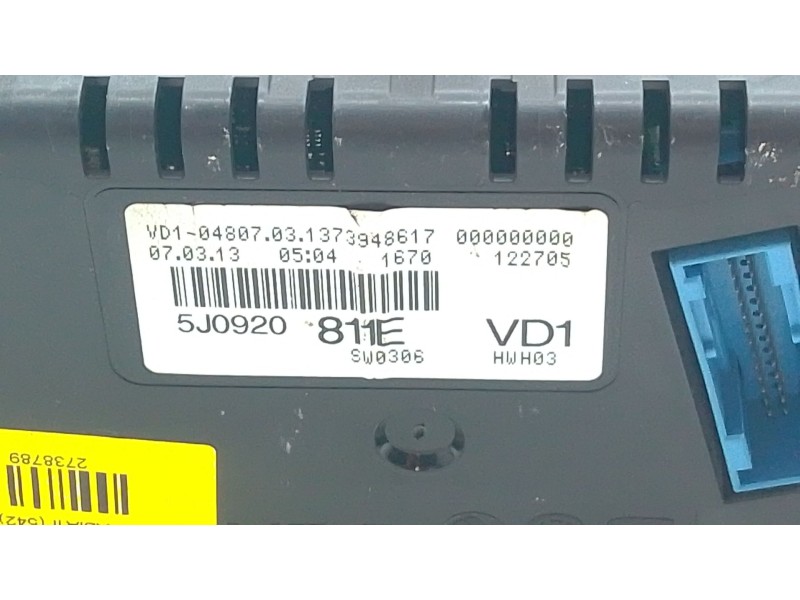 Recambio de cuadro instrumentos para skoda fabia ii (542) 1.2 12v referencia OEM IAM 5J0920811E  