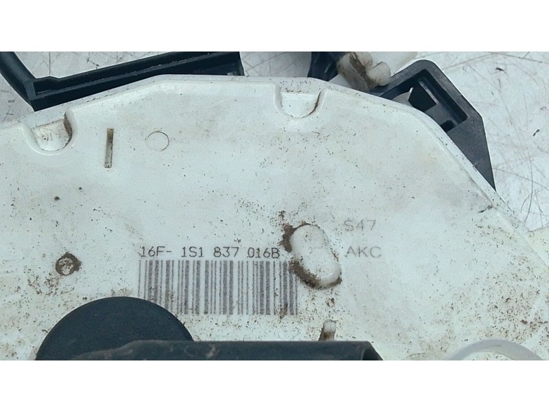 Recambio de cerradura puerta delantera derecha para skoda fabia ii (542) 1.2 12v referencia OEM IAM 16F1S1837016B  