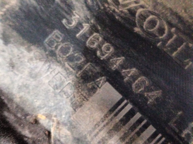 Recambio de paso rueda delantero izquierdo para volvo xc60 ii (246) b4 mild-hybrid referencia OEM IAM 31694464  