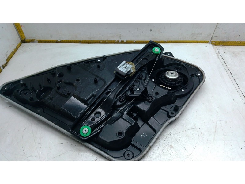 Recambio de elevalunas trasero izquierdo para mercedes-benz clase a (w176) a 180 cdi / d (176.012) referencia OEM IAM A176730017