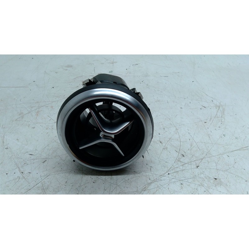 Recambio de aireador central para mercedes-benz clase a (w176) a 180 cdi / d (176.012) referencia OEM IAM A1768300354  