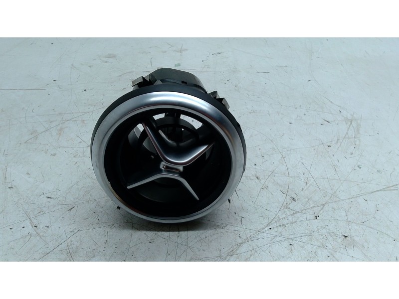 Recambio de aireador central para mercedes-benz clase a (w176) a 180 cdi / d (176.012) referencia OEM IAM A1768300354  