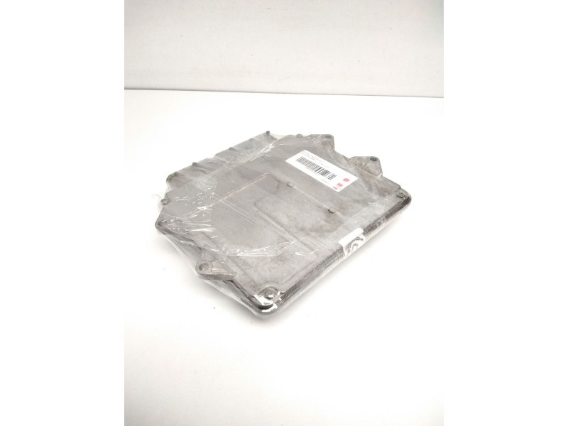 Recambio de centralita motor uce para fiat fiorino básico referencia OEM IAM 51812866 6XJV97921 MJD6F3H1