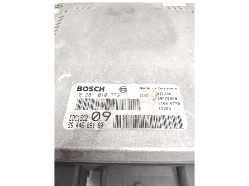 Recambio de centralita motor uce para peugeot 307 (s1) xs referencia OEM IAM 0281010779 9644606180 EDC15C2