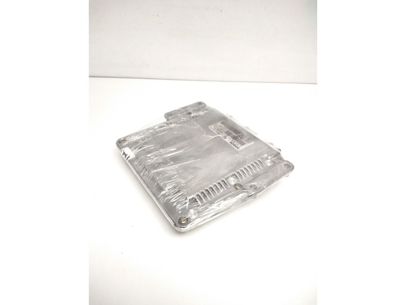 Recambio de centralita motor uce para peugeot 307 (s1) xs referencia OEM IAM 0281010779 9644606180 EDC15C2