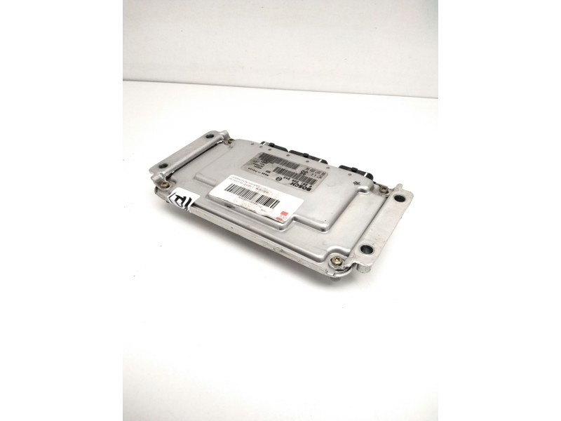 Recambio de centralita motor uce para peugeot 307 (s1) xs referencia OEM IAM 0261206943 9638765680 26FM0952