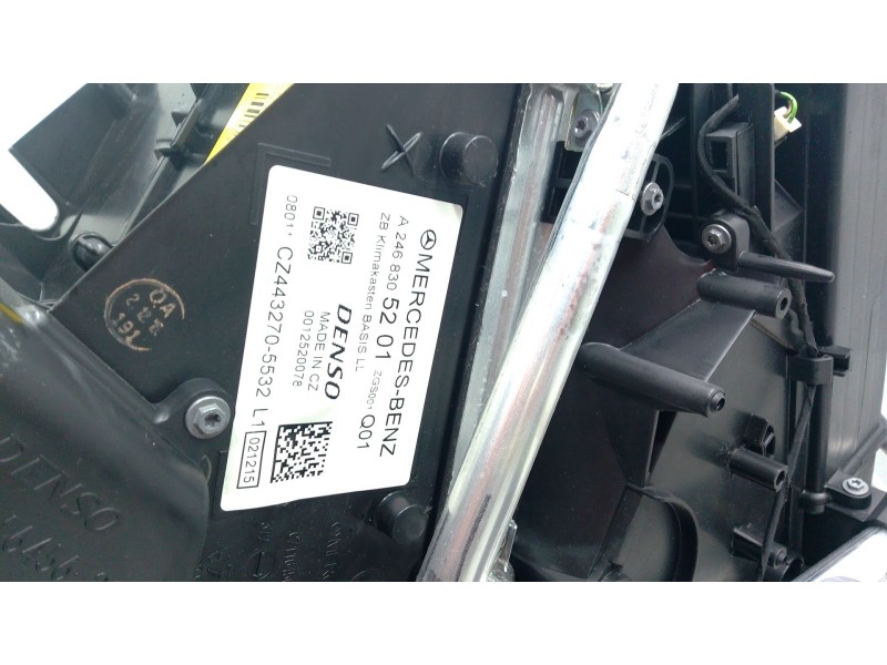 Recambio de calefaccion entera normal para mercedes-benz clase a (w176) a 180 cdi / d (176.012) referencia OEM IAM A2468305201  