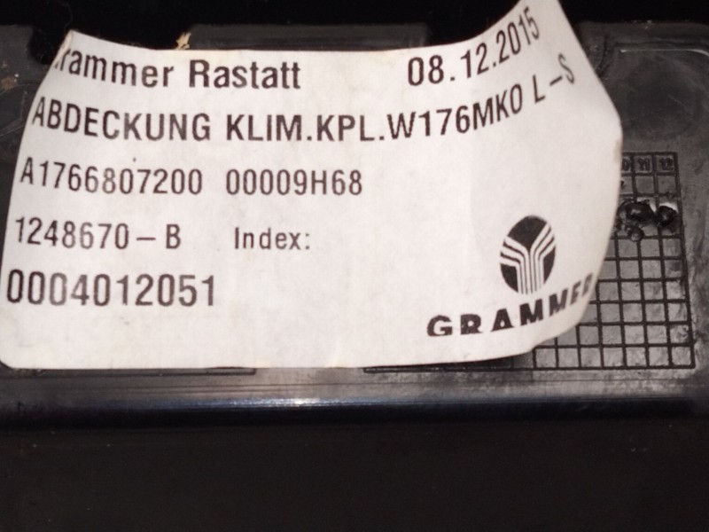 Recambio de cenicero para mercedes-benz clase a (w176) a 180 cdi / d (176.012) referencia OEM IAM A1766807200  