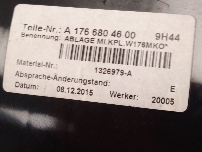 Recambio de consola central para mercedes-benz clase a (w176) a 180 cdi / d (176.012) referencia OEM IAM   