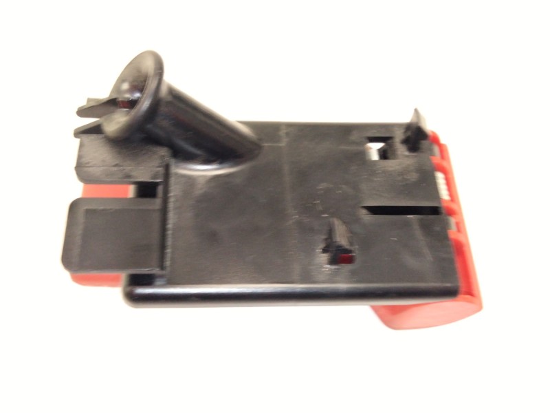 Recambio de tirador capot para mercedes-benz clase a (w176) a 180 cdi / d (176.012) referencia OEM IAM A2048800900  