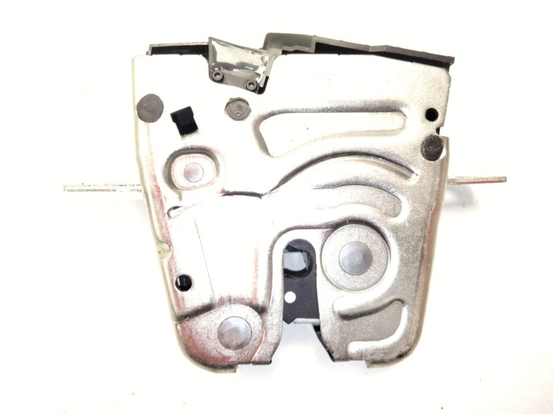 Recambio de cerradura maletero / porton para mercedes-benz clase a (w176) a 180 cdi / d (176.012) referencia OEM IAM A0897400200